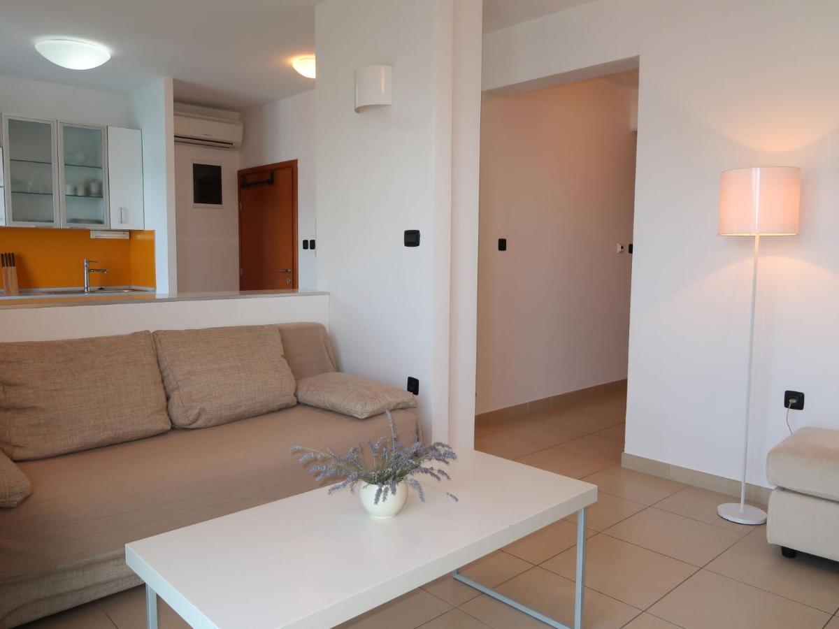 Apartment Milevoj - RAC158 Rabac Buitenkant foto